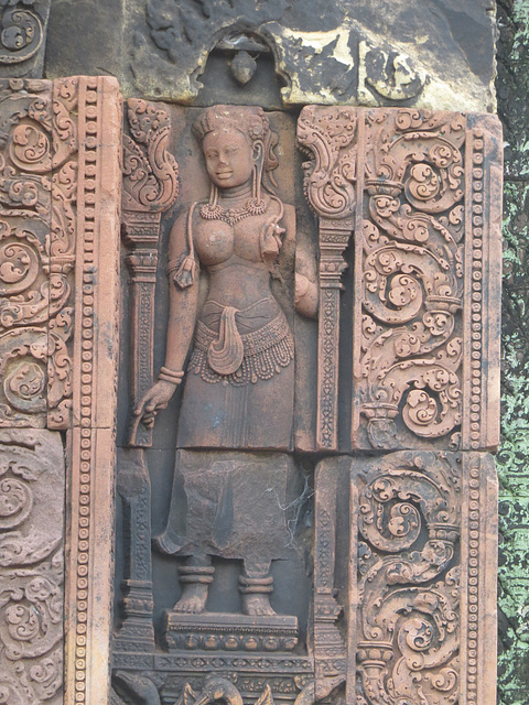 Banteay Srei : apsara.