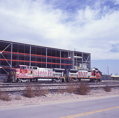 BNSF 520 & 521