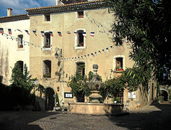 Venasque Provence
