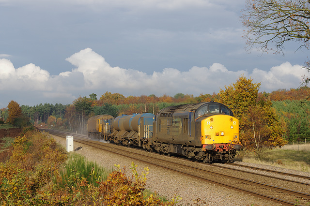 'Colourful Brecks' - DRS 37604 RHTT 57306 - 17.11.14.