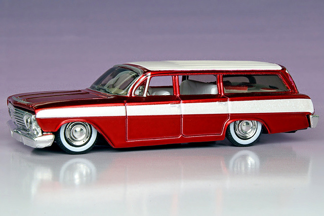 Maisto 1962 Chevrolet Biscayne Station Wagon