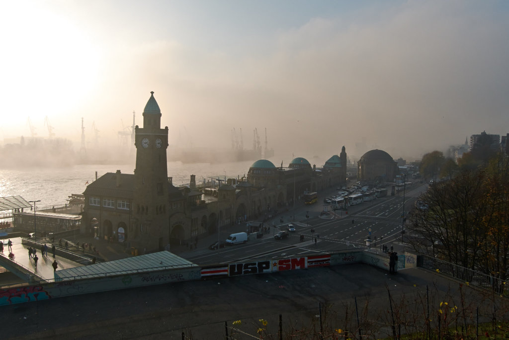 landungsbruecken-1200219-co-21-11-14