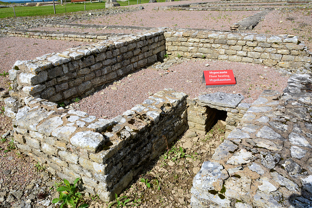 Alise-Sainte-Reine 2014 – Gallo-Roman town – Remains of the ﬂoor-heating system