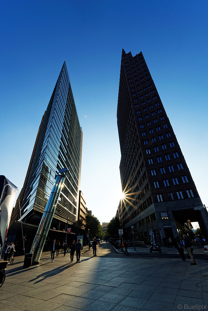 abends am Potsdamer Platz (© Buelipix)