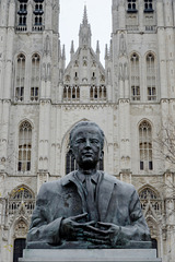 Baudouin et la cathédrale Saints-Michel-et-Gudule