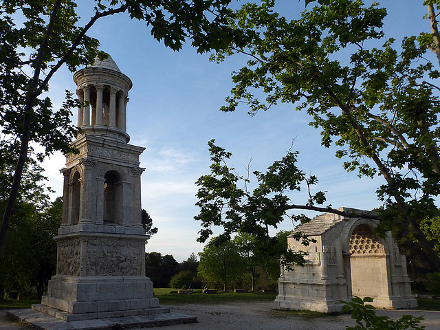 Glanum - Les antiques