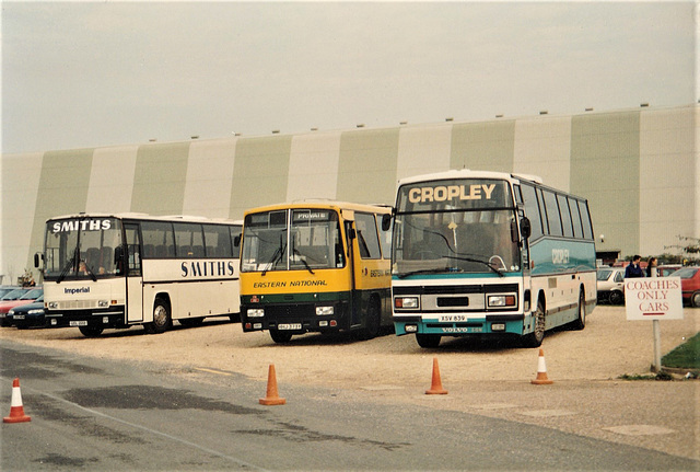 Coaches at Duxford Imperial War Museum – 25 Sep 1994 (241-25) Coaches at Duxford Imperial War Museum – 25 Sep 1994 (241-25)