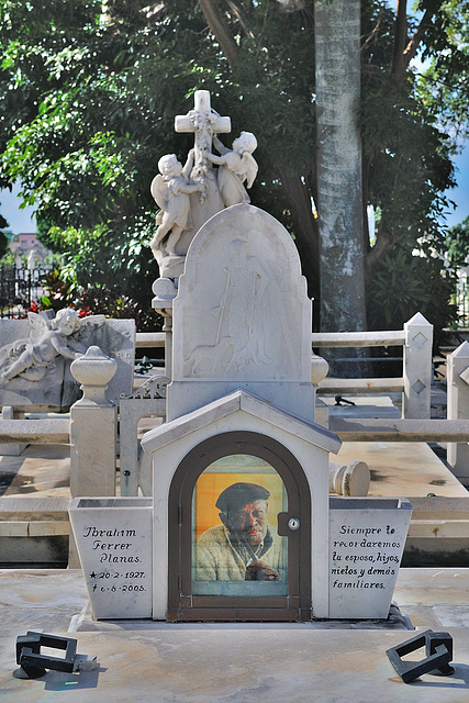 The tomb of famous singer Ibrahim Ferrer