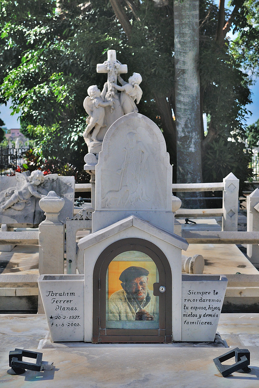 The tomb of famous singer Ibrahim Ferrer
