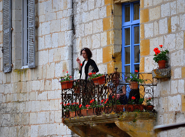 ... balcon à Monpazier ...