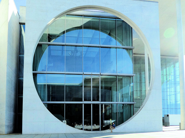 HBM vom Marie-Elisabeth-Lüders-Haus...