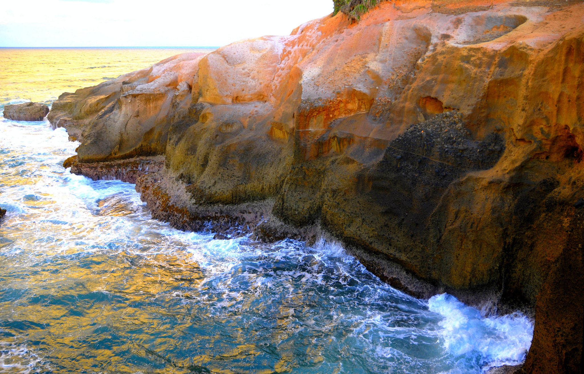 Dominica - "Red Rocks"