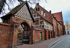 Hof der Heiligen-Geist-Kirche (4 x PiP) - Wismar Hof der Heiligen-Geist-Kirche (4 x PiP) - Wismar