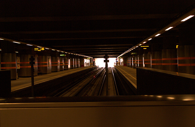 overground station