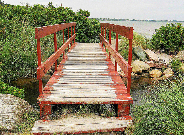 Die Brücke am Kai :)