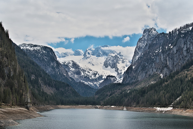 Vorderer Gosausee mit Dachstein