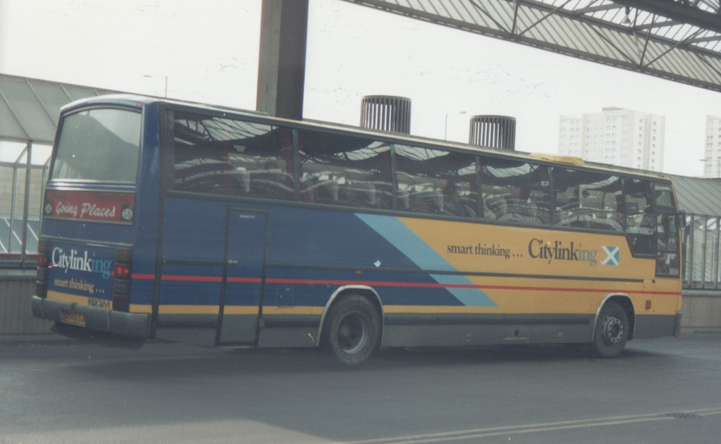 MacPherson Coaches (Scottish Citylink contractor) D555 CJF in Bradford -  17 Oct 1991