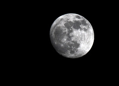 Mond um 18 Uhr 30 am 19.01.19