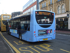 DSCF6763 Reading Buses 652 (YX64 VLV) - 6 Apr 2017