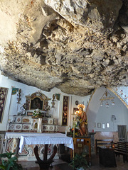 in der Wallfahrtskapelle Madonna della Rocca