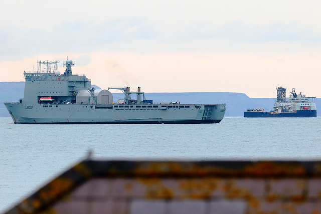 RFA Lyme Bay with well stimulation vessel "Island Constructor"