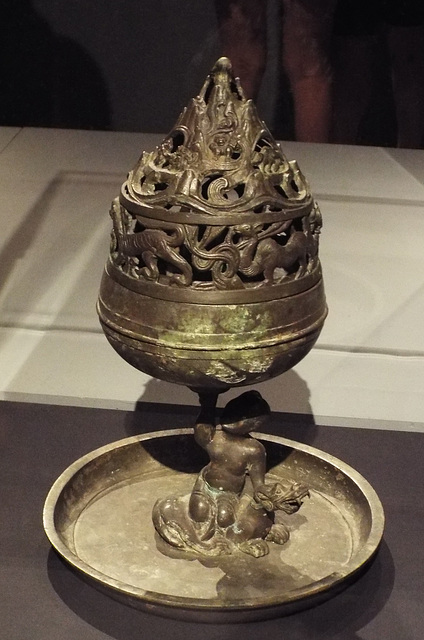 Han Incense Burner in the Metropolitan Museum of Art, July 2017