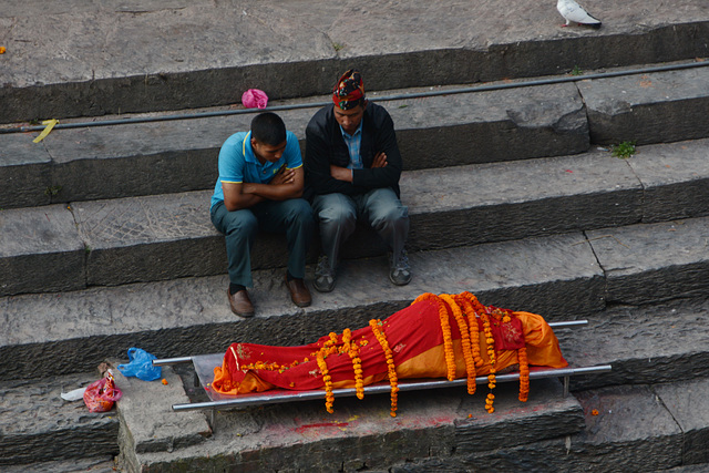 Kathmandu, Shree Pashupatinath Temple, Going on His Final Journey