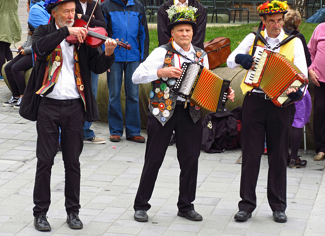 29 Tudor Sq - Harthill Musicians 2