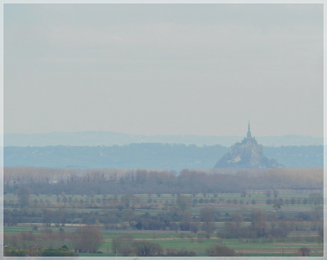 Vue depuis le Mont Dol (35) vers le Mont Saint Michel