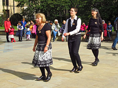 36 Peace Gdns - Celebrated Clog 2