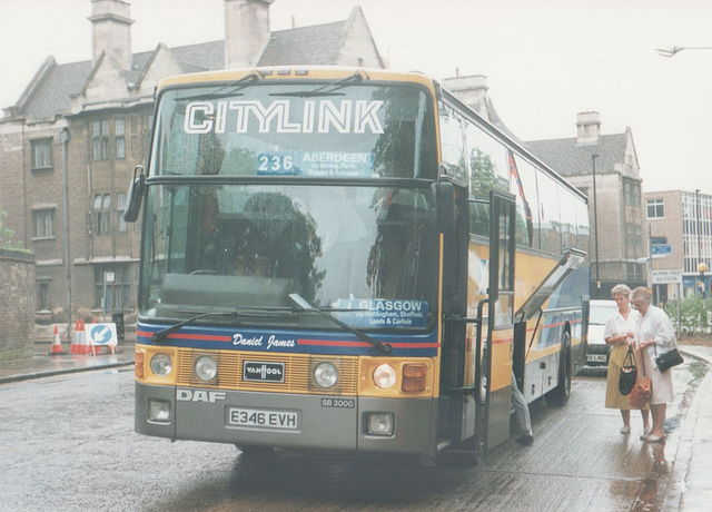 MacPherson Coaches (Scottish Citylink contractor) E346 EVH in Cambridge - 18 July 1991