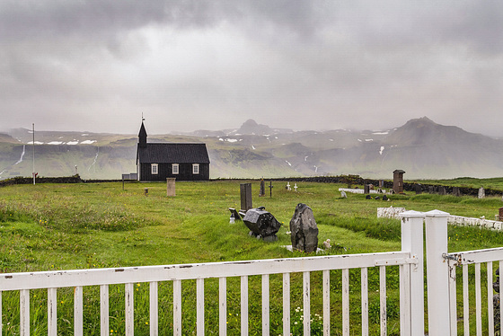 Black church of Búðir