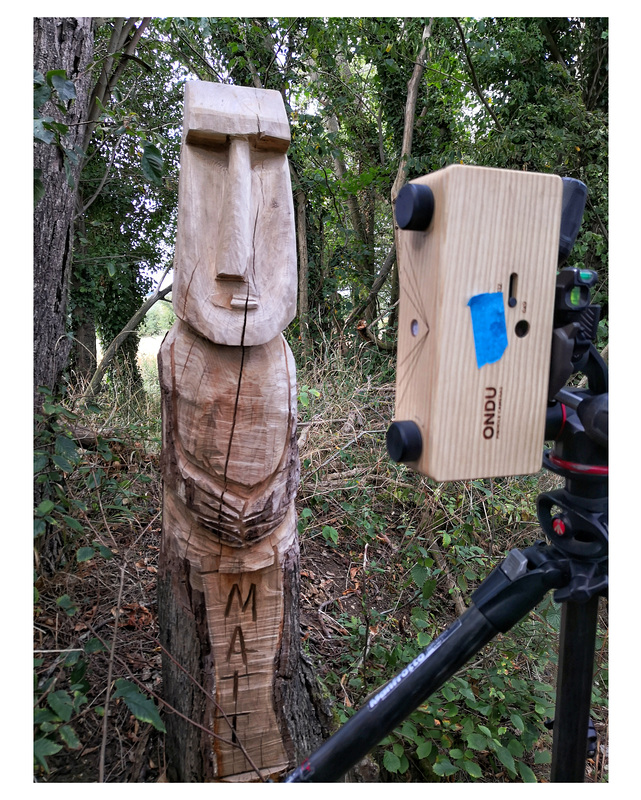 Wooden subject, wooden camera