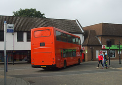 DSCF9958 Mulleys Motorways YN04 UJT in Mildenhall - 26 Sep 2017
