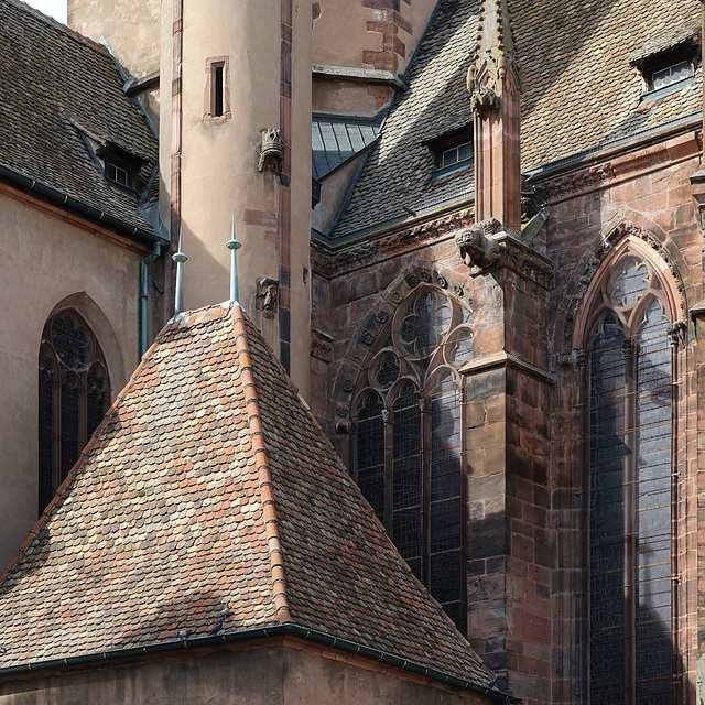 Maurerkunst an der Église Saint-Georges