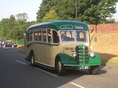 Preserved Duple Vista bodied Bedford OB LTT 913 in Bury St Edmunds – 15 Sep 2012 (DSCN8873)