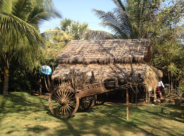 Bagan House lacquerware