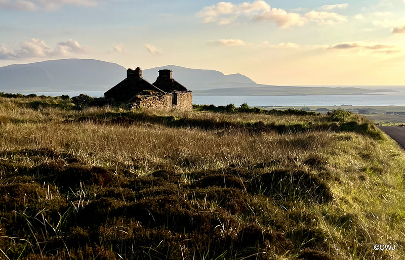 All too familiar a scene in the Orkneys - a ruined cottage with a million dollar view