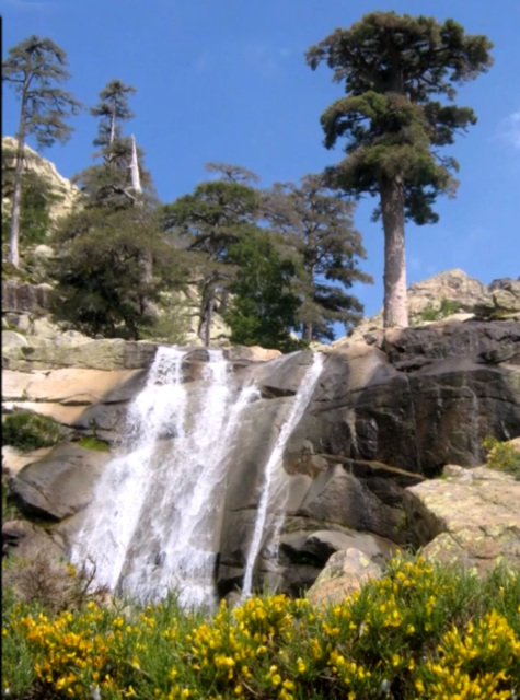 Cascade de Radule  gr20 Corse