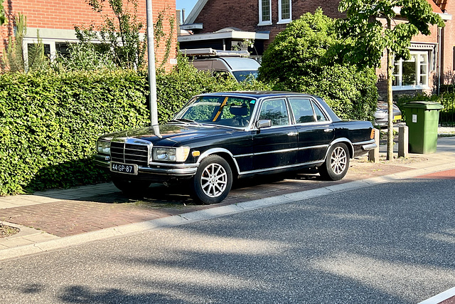 1975 Mercedes-Benz 280 S