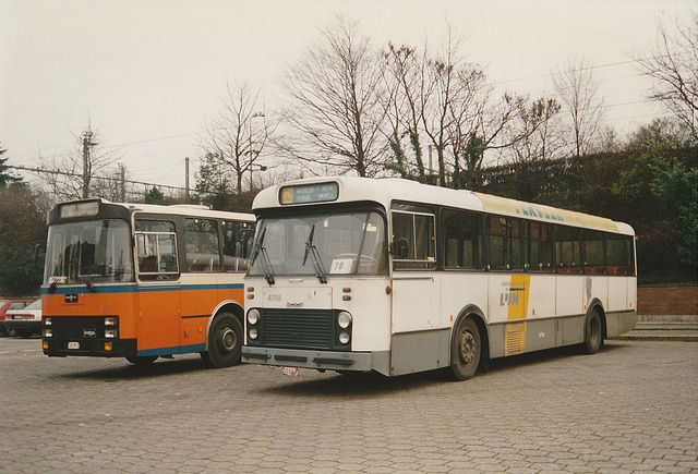 De Lijn contractor Deba-Mebo 151178 (987 P9) De Lijn 4788 (1369 P) in Mechelen – 1 Feb 1993 De Lijn contractor Deba-Mebo 151178 (987 P9) De Lijn 4788 (1369 P) in Mechelen – 1 Feb 1993