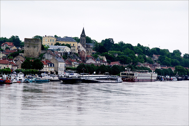 Crue Seine Conflans-juin2016