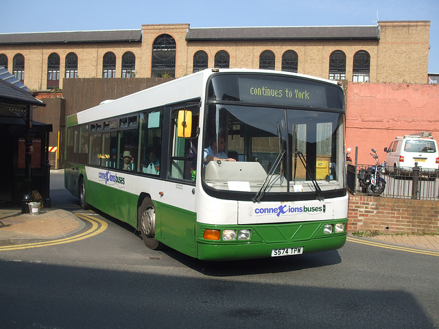 DSCF3621 Connexions Buses S574 TPW in Harrogate - 9 Jun 2016