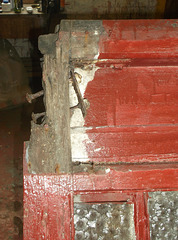 RERM - bs - damaged corner 2