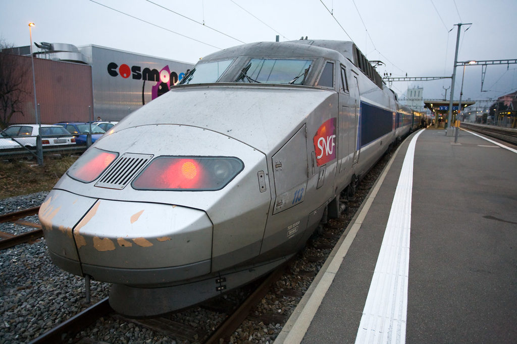 090110 TGV Aigle B