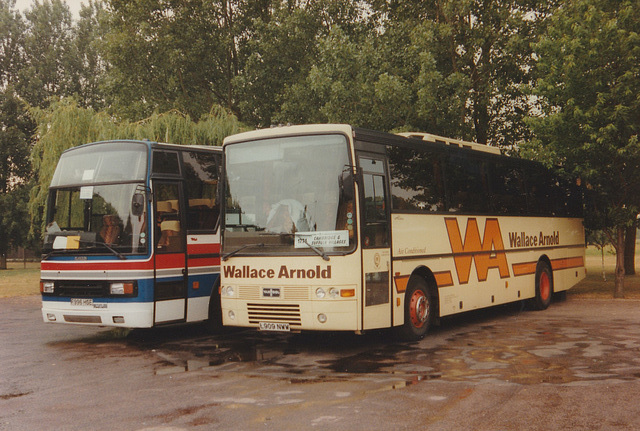 Dawlish Coaches F996 HGE and Wallace Arnold L909 NWW at the Smoke House Inn, Beck Row – WC 24 Jun 1996 (318-23)