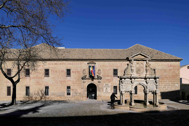 Baeza - Universidad de Baeza Baeza - Universidad de Baeza