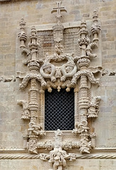 Fenster im Stil der portugisischen Manuelinik