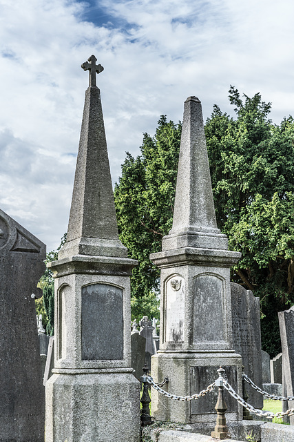 PHOTOGRAPHING OLD GRAVEYARDS CAN BE INTERESTING AND EDUCATIONAL [THIS TIME I USED A SONY SEL 55MM F1.8 FE LENS]-120219