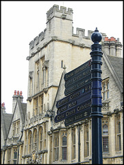 old Oxford signpost
